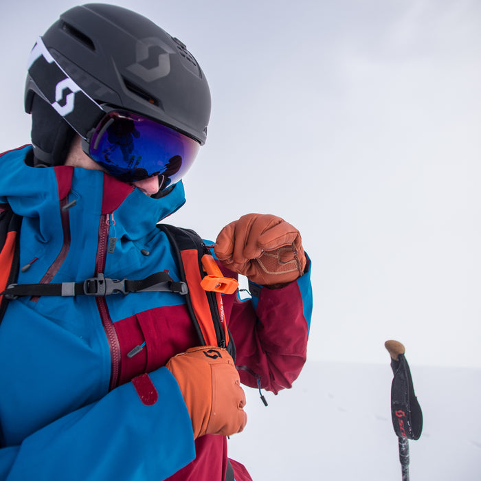 Choosing Ski and Snowboard Gear | Goggles and Helmets