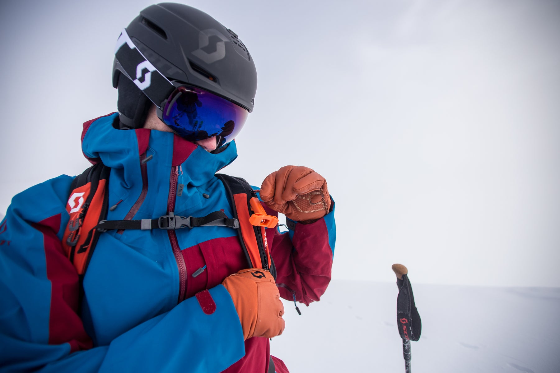 Choosing Ski and Snowboard Gear | Goggles and Helmets